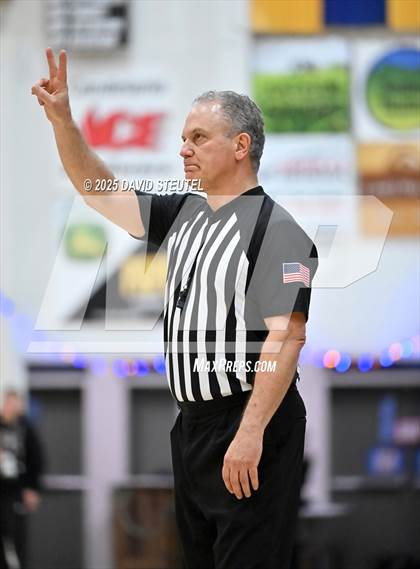 Thumbnail 3 in Clovis North vs. Saint Mary's (Gridley Invitational) photogallery.