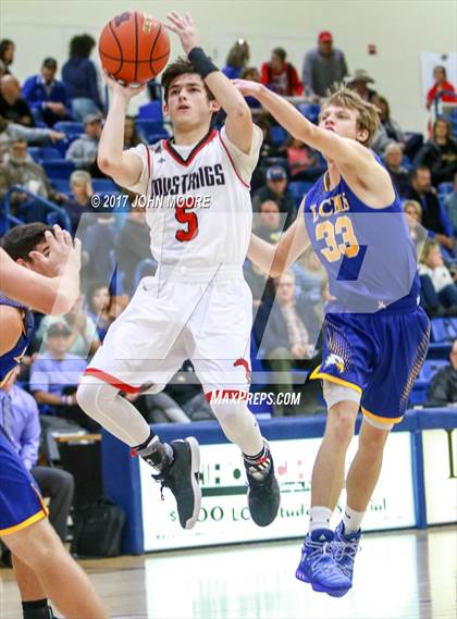 Thumbnail 2 in Shallowater vs Lubbock Christian (Fibermax Caprock Classic) photogallery.