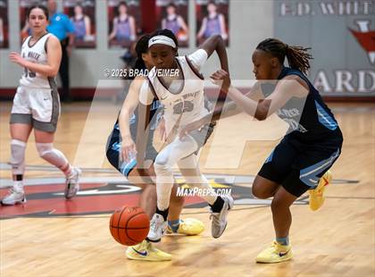 Thumbnail 3 in Madison Prep Academy @ E.D. White (Select D2 Quarterfinals) photogallery.