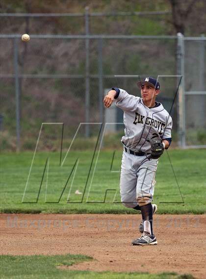 Thumbnail 3 in Elk Grove @ Oak Ridge photogallery.