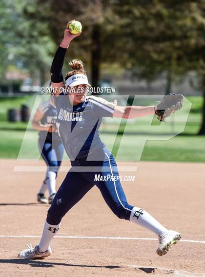 Thumbnail 3 in Dos Pueblos vs. Agoura photogallery.