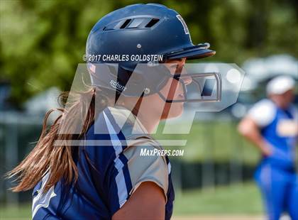 Thumbnail 3 in Dos Pueblos vs. Agoura photogallery.