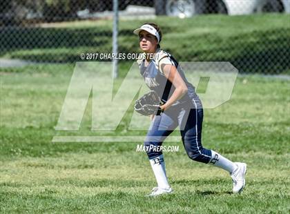 Thumbnail 2 in Dos Pueblos vs. Agoura photogallery.