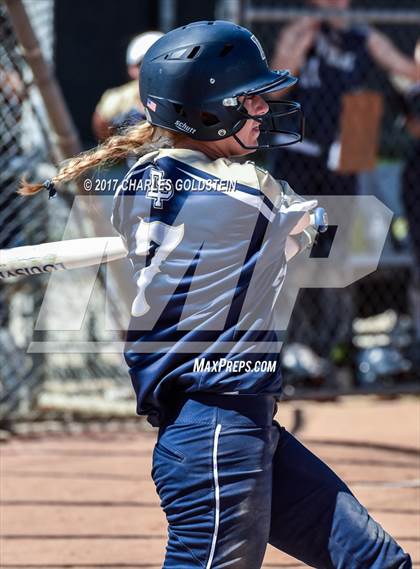 Thumbnail 3 in Dos Pueblos vs. Agoura photogallery.