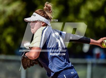 Thumbnail 2 in Dos Pueblos vs. Agoura photogallery.