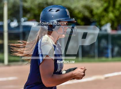 Thumbnail 2 in Dos Pueblos vs. Agoura photogallery.