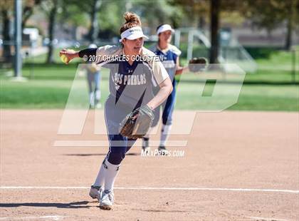 Thumbnail 2 in Dos Pueblos vs. Agoura photogallery.