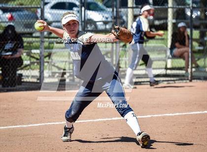 Thumbnail 2 in Dos Pueblos vs. Agoura photogallery.