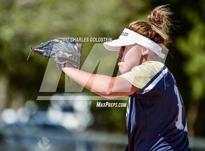 Thumbnail 3 in Dos Pueblos vs. Agoura photogallery.