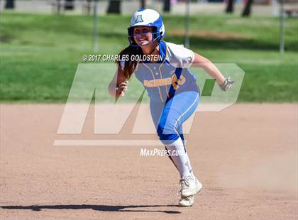 Thumbnail 2 in Dos Pueblos vs. Agoura photogallery.