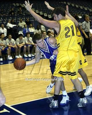 Thumbnail 2 in Crespi vs. Fountain Valley (Nike Extravaganza) photogallery.