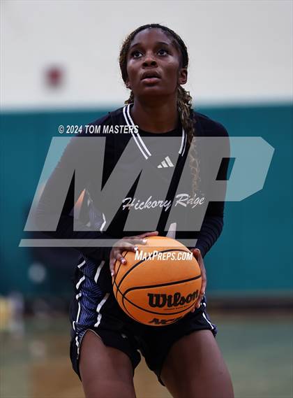 Thumbnail 2 in Myers Park vs. Hickory Ridge photogallery.