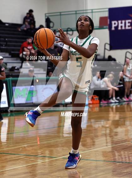 Thumbnail 2 in Myers Park vs. Hickory Ridge photogallery.