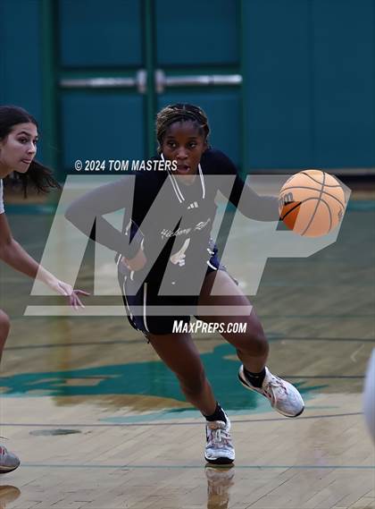 Thumbnail 3 in Myers Park vs. Hickory Ridge photogallery.