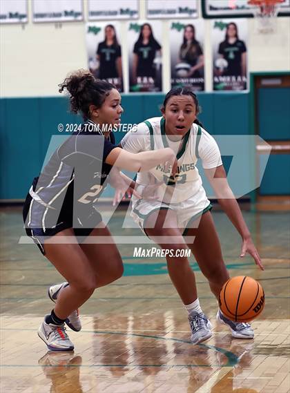 Thumbnail 2 in Myers Park vs. Hickory Ridge photogallery.