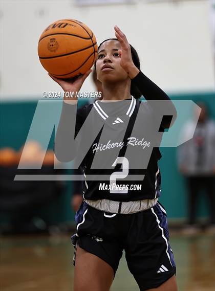 Thumbnail 3 in Myers Park vs. Hickory Ridge photogallery.