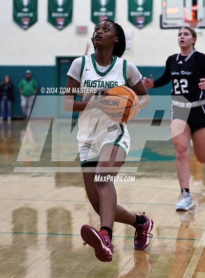 Thumbnail 1 in Myers Park vs. Hickory Ridge photogallery.