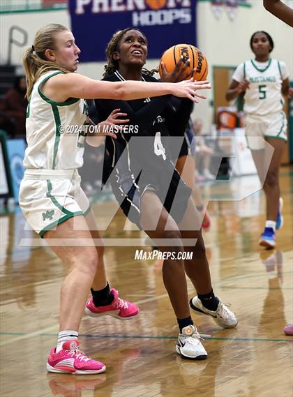 Thumbnail 3 in Myers Park vs. Hickory Ridge photogallery.