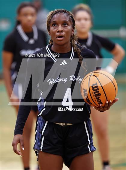 Thumbnail 2 in Myers Park vs. Hickory Ridge photogallery.