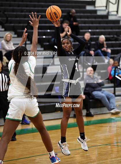 Thumbnail 1 in Myers Park vs. Hickory Ridge photogallery.