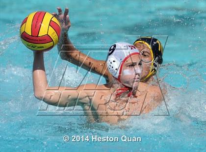 Thumbnail 3 in Palos Verdes vs Peninsula (Weisz Cup) photogallery.