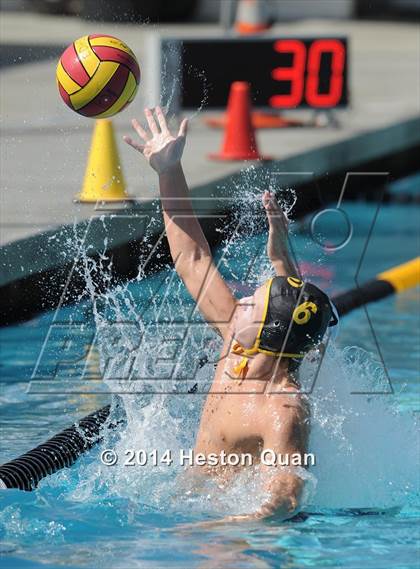 Thumbnail 2 in Palos Verdes vs Peninsula (Weisz Cup) photogallery.