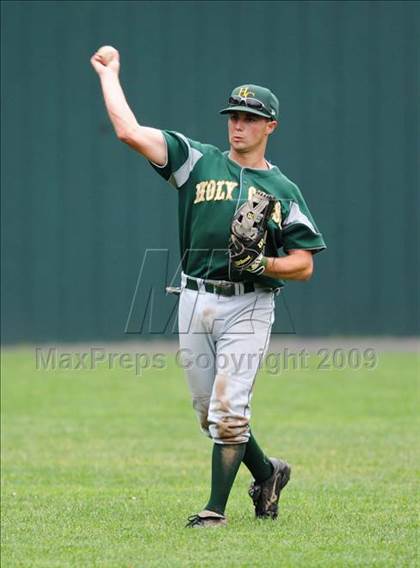Thumbnail 2 in Holy Cross vs Ellington (CIAC Class M Semifinal) photogallery.