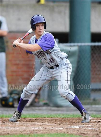 Thumbnail 2 in Holy Cross vs Ellington (CIAC Class M Semifinal) photogallery.