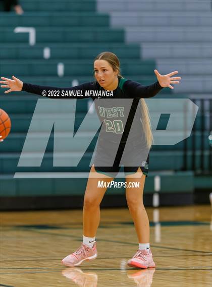 Thumbnail 3 in Millard West @ Lincoln Southwest photogallery.