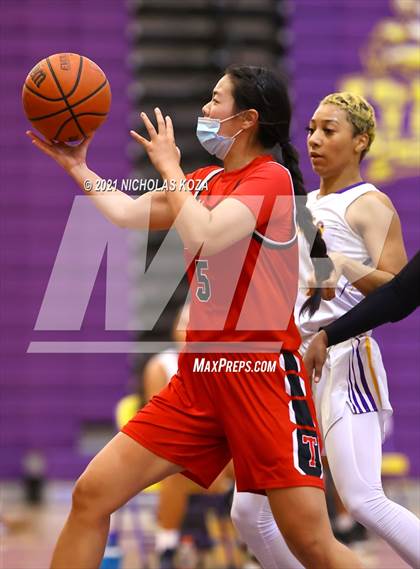 Thumbnail 2 in Troy vs. Lynwood photogallery.