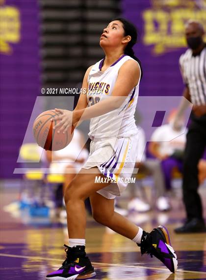 Thumbnail 1 in Troy vs. Lynwood photogallery.