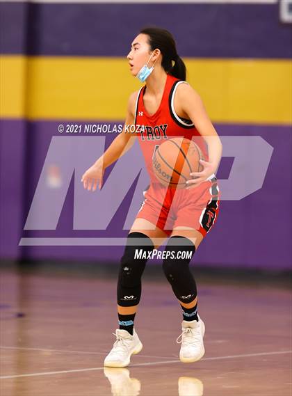 Thumbnail 1 in Troy vs. Lynwood photogallery.
