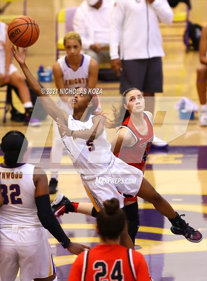 Thumbnail 2 in Troy vs. Lynwood photogallery.