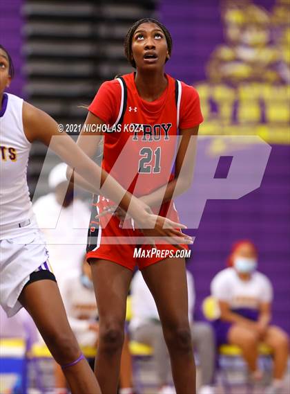 Thumbnail 2 in Troy vs. Lynwood photogallery.