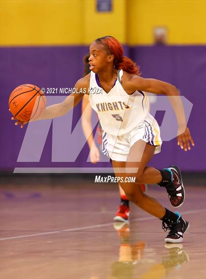 Thumbnail 3 in Troy vs. Lynwood photogallery.
