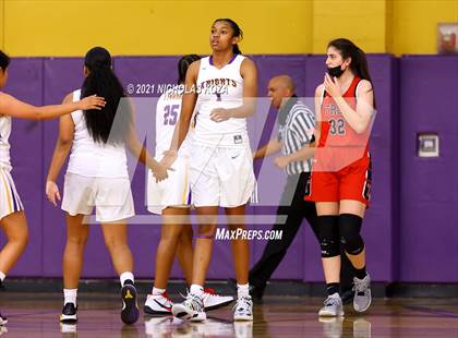 Thumbnail 1 in Troy vs. Lynwood photogallery.