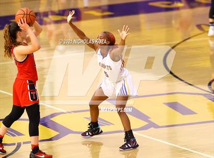 Thumbnail 1 in Troy vs. Lynwood photogallery.