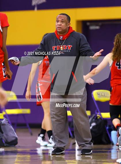 Thumbnail 2 in Troy vs. Lynwood photogallery.