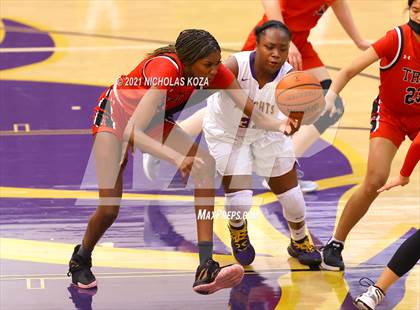 Thumbnail 2 in Troy vs. Lynwood photogallery.