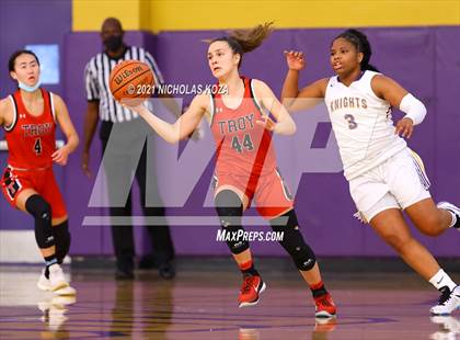 Thumbnail 2 in Troy vs. Lynwood photogallery.