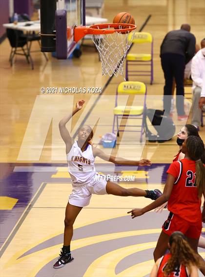 Thumbnail 3 in Troy vs. Lynwood photogallery.