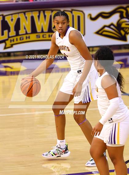 Thumbnail 3 in Troy vs. Lynwood photogallery.