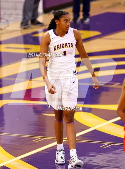 Thumbnail 1 in Troy vs. Lynwood photogallery.
