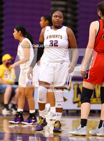 Thumbnail 3 in Troy vs. Lynwood photogallery.