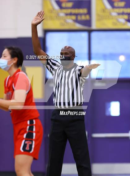 Thumbnail 1 in Troy vs. Lynwood photogallery.