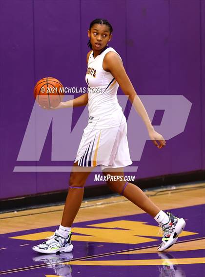 Thumbnail 2 in Troy vs. Lynwood photogallery.