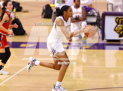 Thumbnail 3 in Troy vs. Lynwood photogallery.