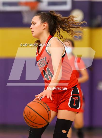 Thumbnail 2 in Troy vs. Lynwood photogallery.