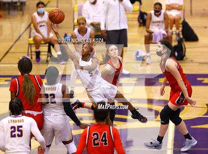Thumbnail 3 in Troy vs. Lynwood photogallery.