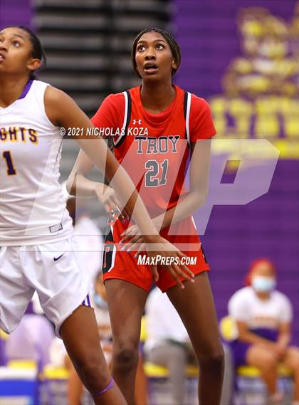 Thumbnail 3 in Troy vs. Lynwood photogallery.